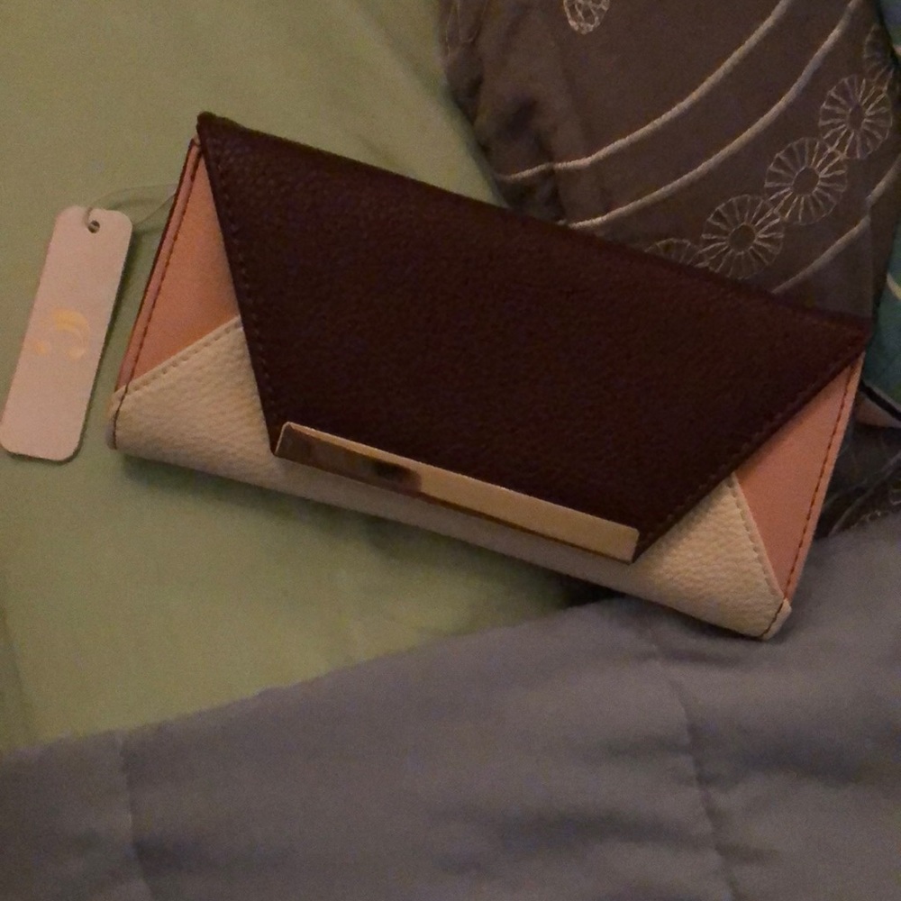 Charming Charlie Wallet